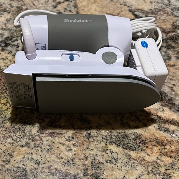 BROOKSTONE TRAVEL DRYER/IRON in CASE - Picture 3 of 10